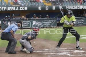 BÉISBOL . PERICOS VS BRAVOS