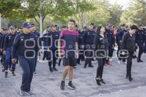 AYUNTAMIENTO . CARRERA CON CADETES