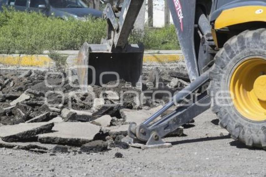 TLAXCALA . REHABILITACIÓN CALLE . CHIAUTEMPAN