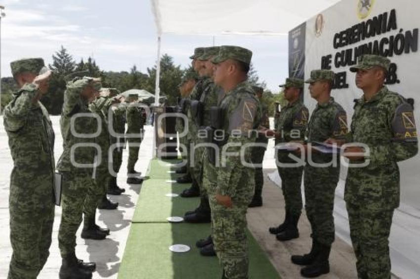 EJÉRCITO . CEREMONIA CURSO DE BLINDAJE