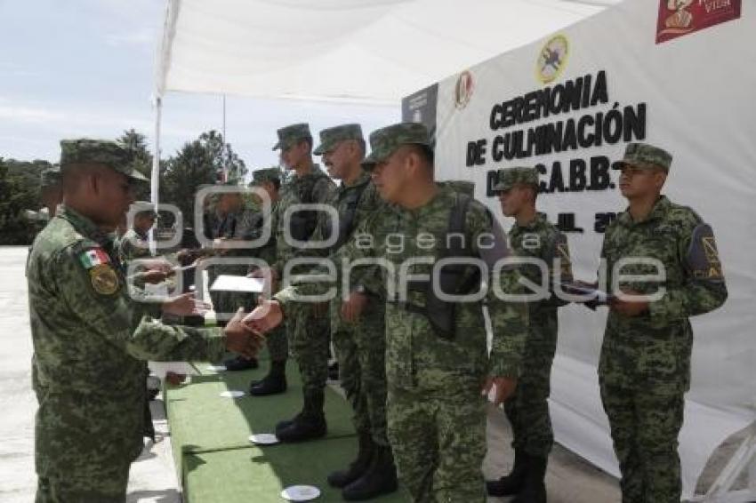 EJÉRCITO . CEREMONIA CURSO DE BLINDAJE