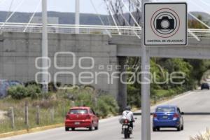 VÍA ATLIXCÁYOTL . CÁMARAS CONTROL VELOCIDAD