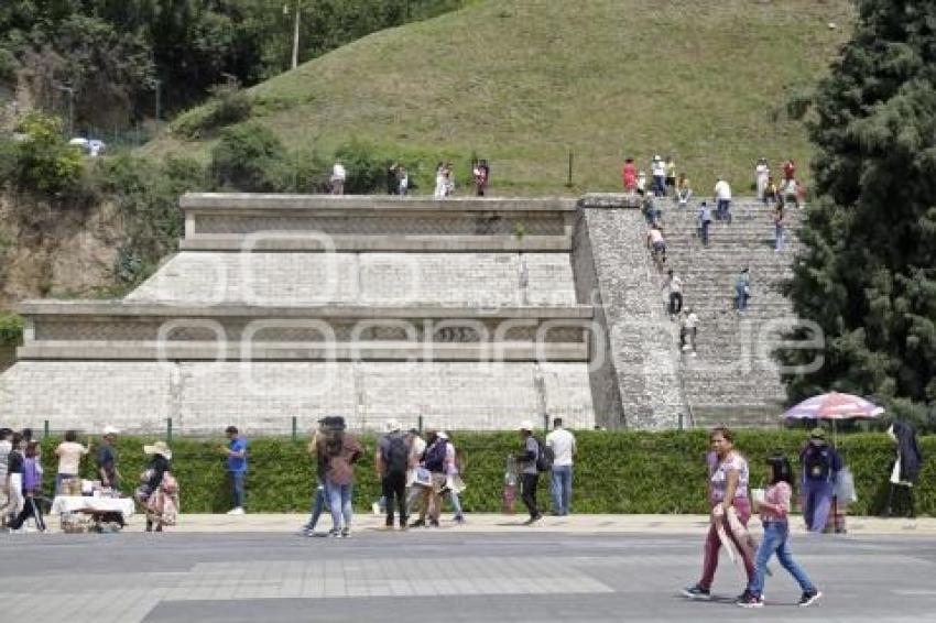 TURISMO . VACACIONES DE VERANO