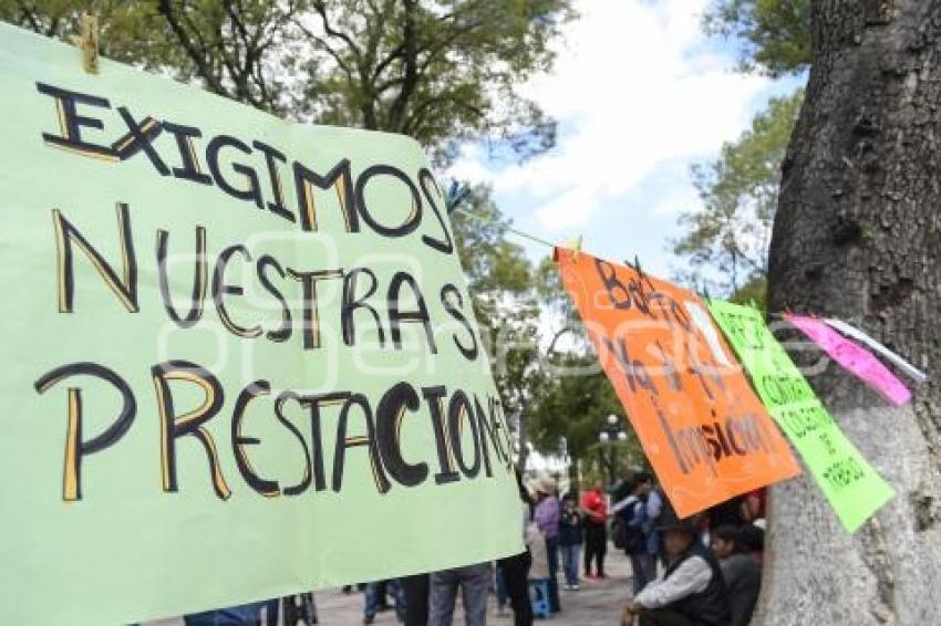 TLAXCALA . MANIFESTACIÓN SINDICATOS