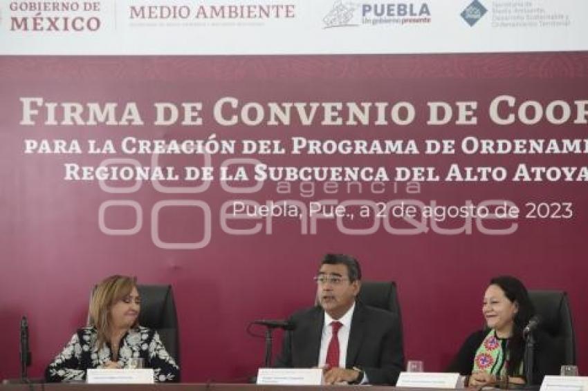 GOBIERNO ESTATAL . FIRMA DE CONVENIO