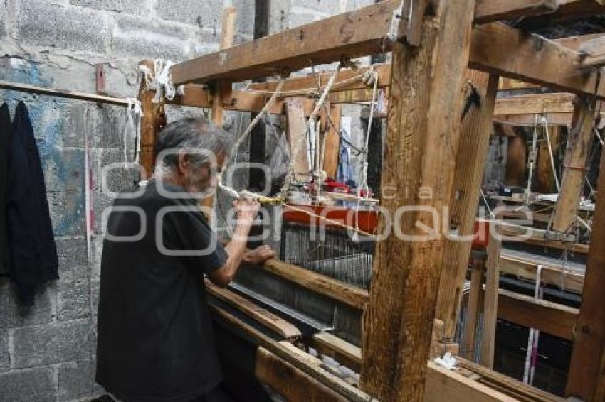 TLAXCALA . ARTESANÍA TEXTIL