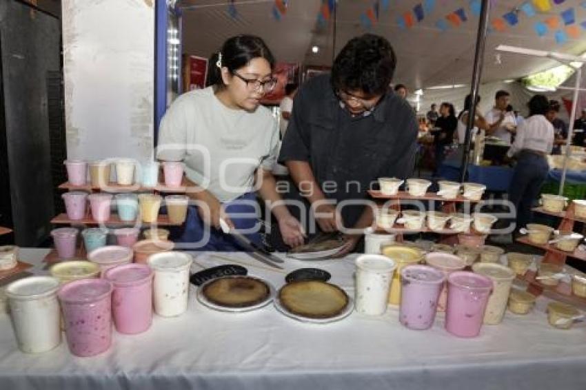 SAN ANDRÉS CHOLULA . FERIA DEL QUESO