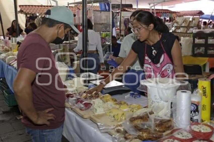 SAN ANDRÉS CHOLULA . FERIA DEL QUESO