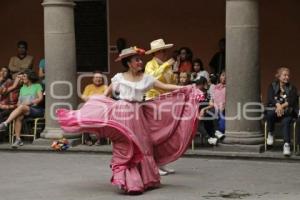 CULTURA . GRUPO FOLKLÓRICO MEZTLI