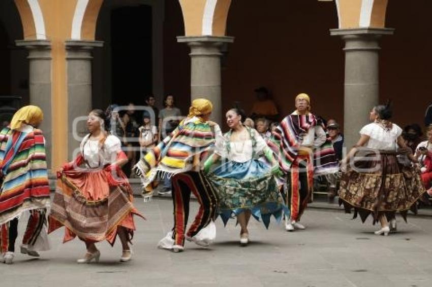 CULTURA . GRUPO FOLKLÓRICO MEZTLI