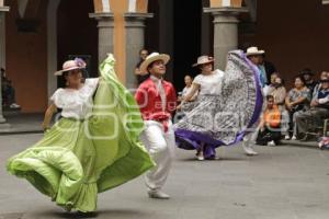 CULTURA . GRUPO FOLKLÓRICO MEZTLI