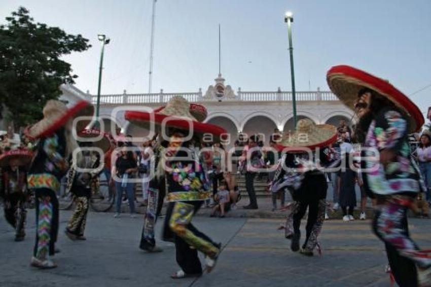 ACATLÁN . DÍA DEL TECUÁN