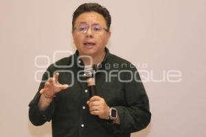 AMADO AVENDAÑO