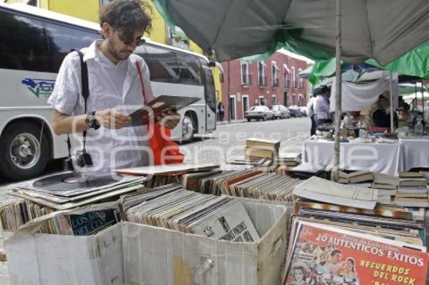 DÍA INTERNACIONAL DEL DISCO DE VINILO