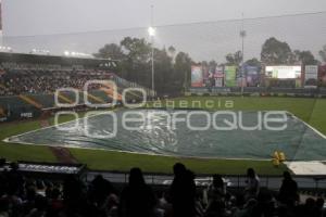 ESTADIO DE BÉISBOL . GRANIZADA