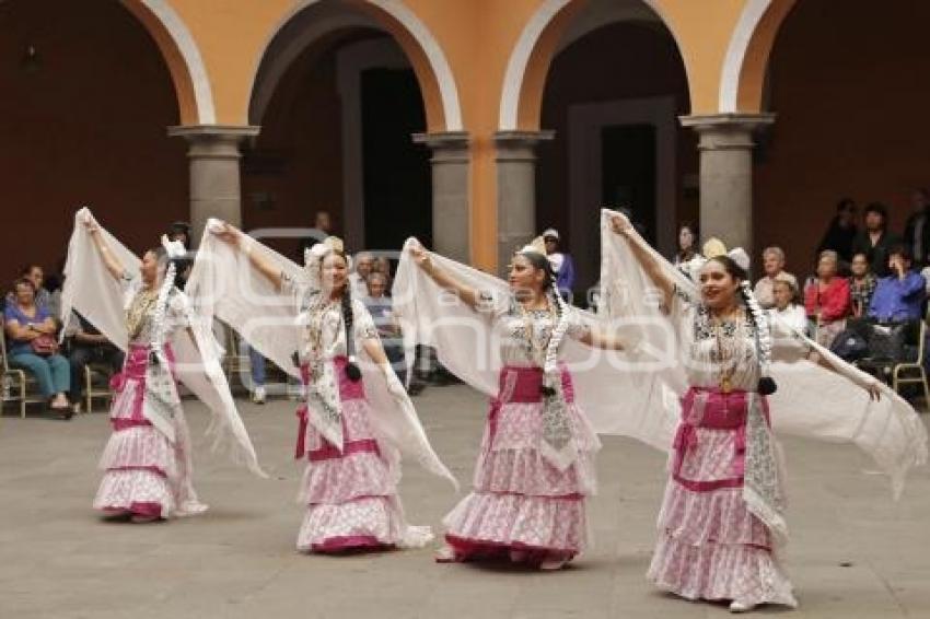 BALLET FOLKLÓRICO TO NELHUAYOTL