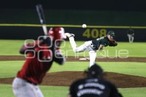 BÉISBOL . PERICOS VS ÁGUILA