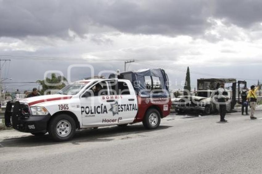 SEGURIDAD . INCENDIO CAMIONETA
