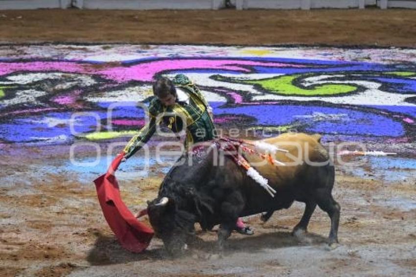 TLAXCALA . CORRIDA DE LAS LUCES