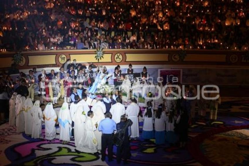 TLAXCALA . CORRIDA DE LAS LUCES