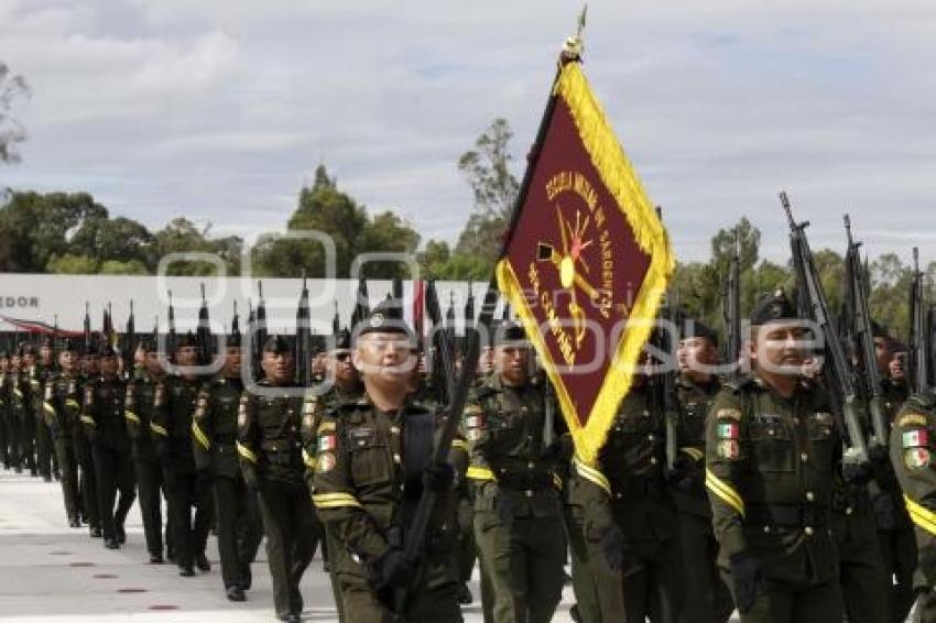 EJÉRCITO . GRADUACIÓN DE SARGENTOS