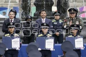 AYUNTAMIENTO. GRADUACIÓN POLICÍAS