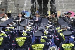 AYUNTAMIENTO . GRADUACIÓN POLICÍAS