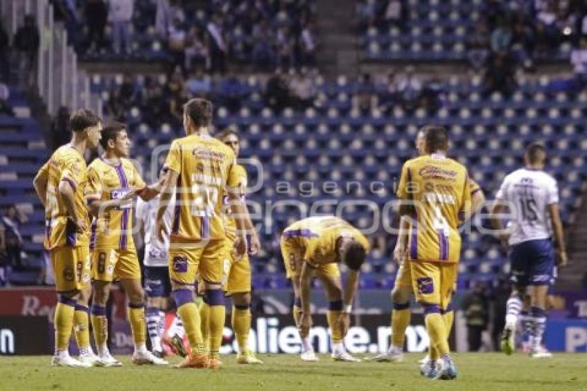 FÚTBOL . CLUB PUEBLA VS SAN LUIS