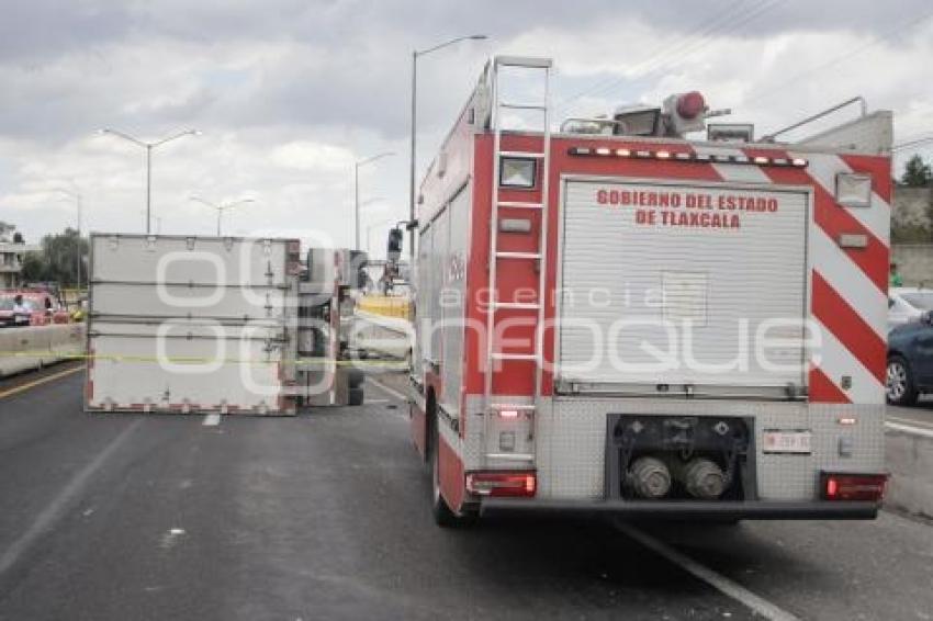 TLAXCALA . TRÁILER VOLCADO