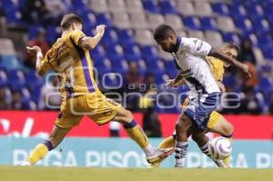 FÚTBOL . CLUB PUEBLA VS SAN LUIS