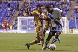 FÚTBOL . CLUB PUEBLA VS SAN LUIS