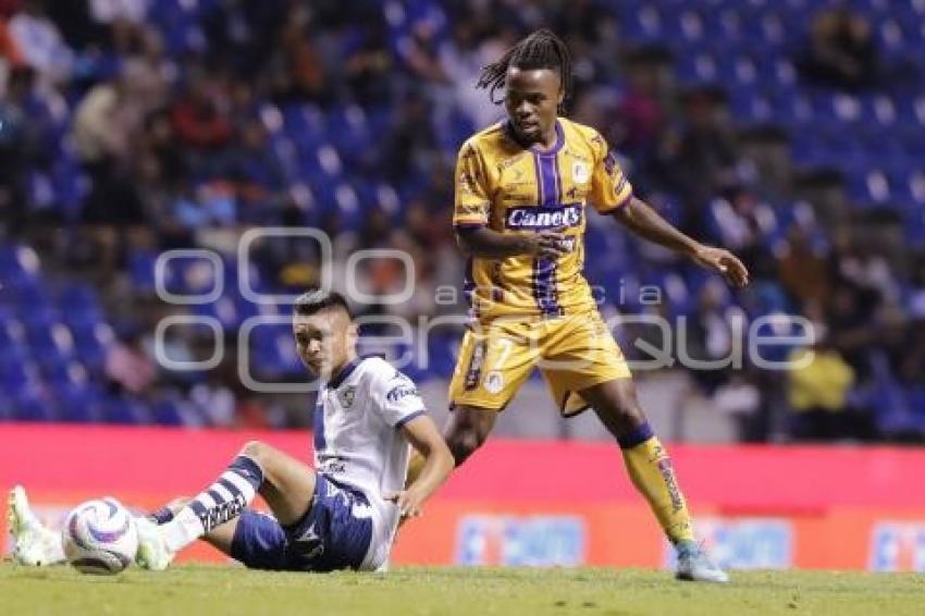 FÚTBOL . CLUB PUEBLA VS SAN LUIS