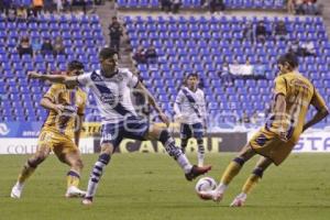 FÚTBOL . CLUB PUEBLA VS SAN LUIS