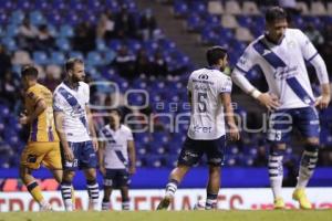 FÚTBOL . CLUB PUEBLA VS SAN LUIS