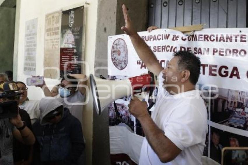 SAN PEDRO CHOLULA . MANIFESTACIÓN COMERCIANTE