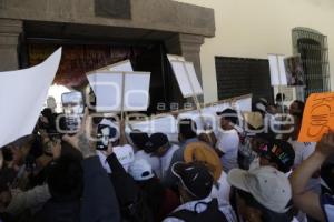 SAN PEDRO CHOLULA . MANIFESTACIÓN COMERCIANTE