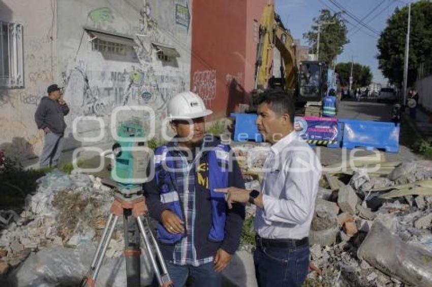 AYUNTAMIENTO . PUENTE NACIONES UNIDAS