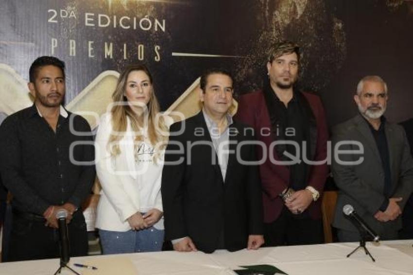 PREMIOS CCE