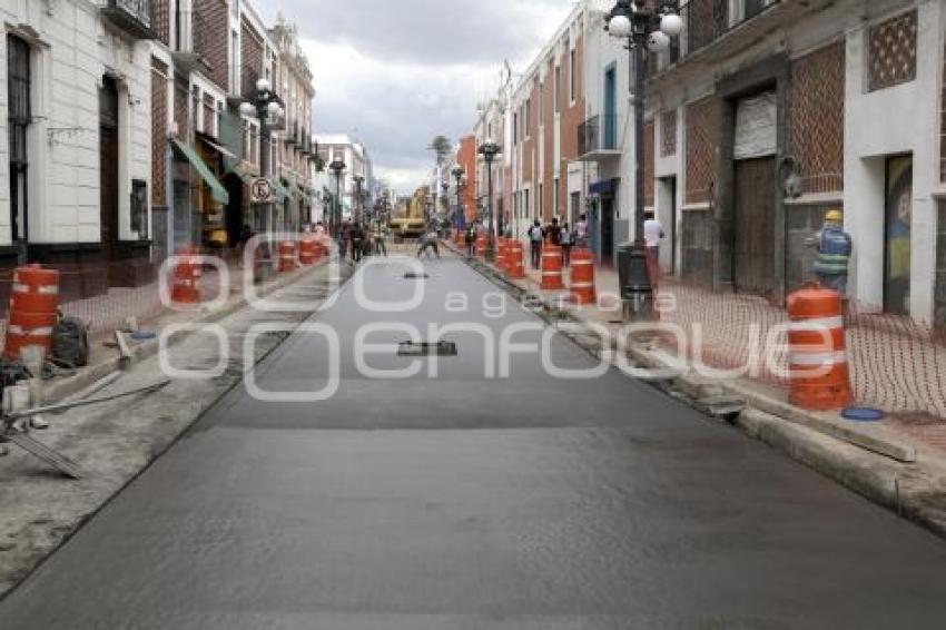 REHABILITACIÓN . CALLE 16 SEPTIEMBRE