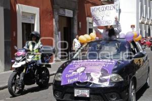 CARAVANA . PAULINA CAMARGO