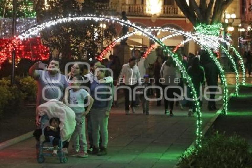 ILUMINACIÓN . FIESTAS PATRIAS