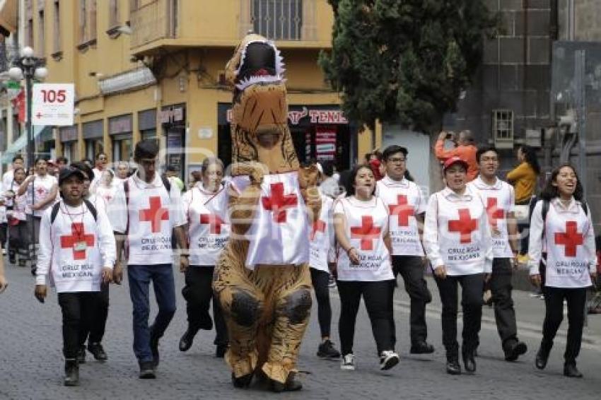 DESFILE CRUZ ROJA . 105 ANIVERSARIO