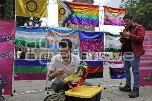 EXPOSICIÓN BANDERAS LGBT