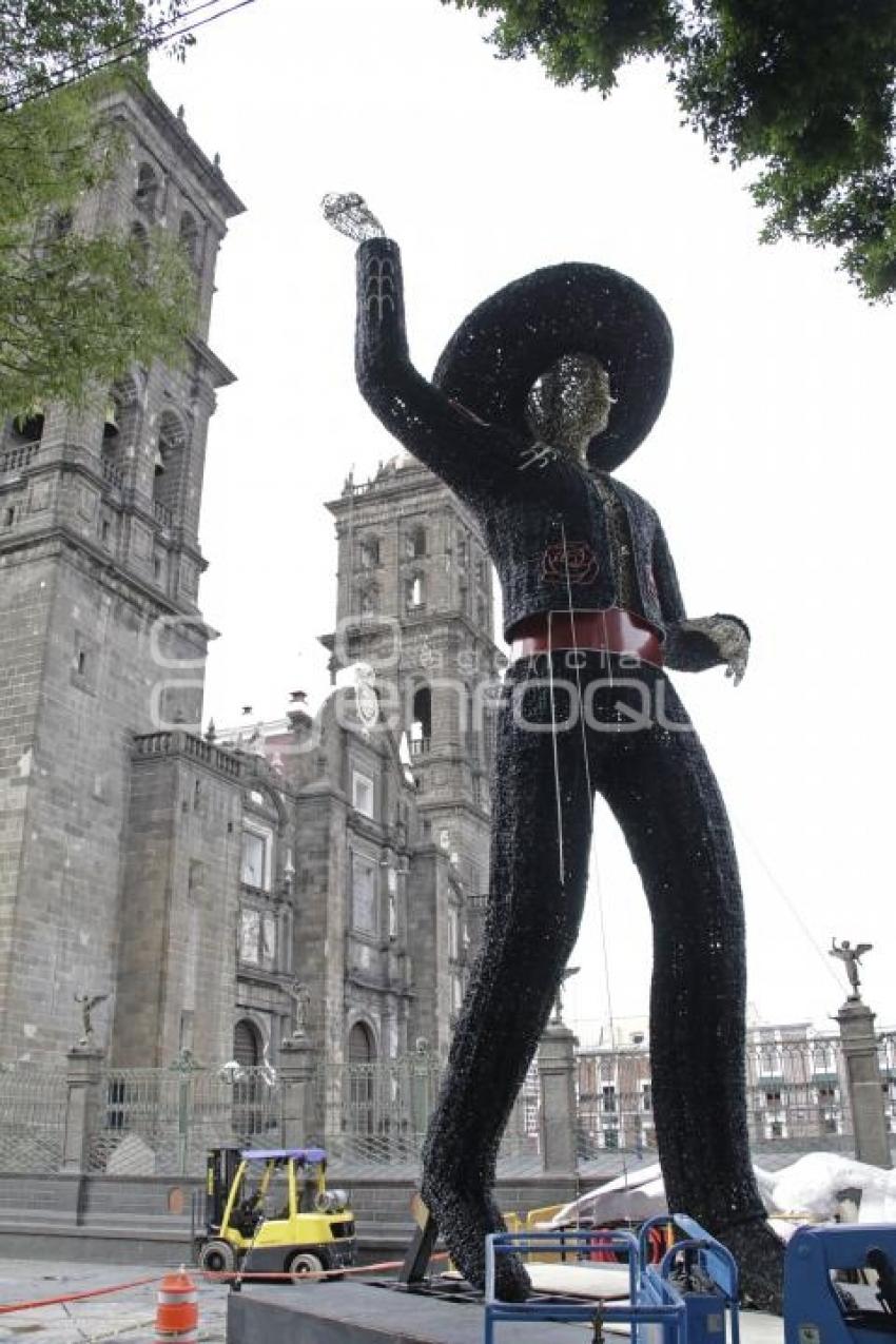 ADORNOS PATRIOS . MARIACHI 