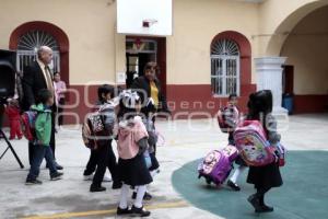 REGRESO A CLASES