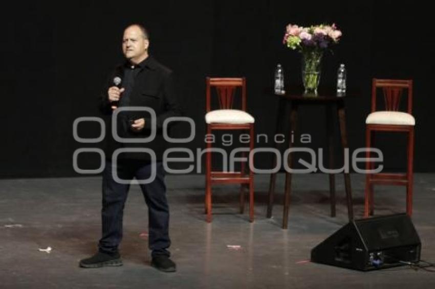 CONFERENCIAS . MES DE LA JUVENTUD