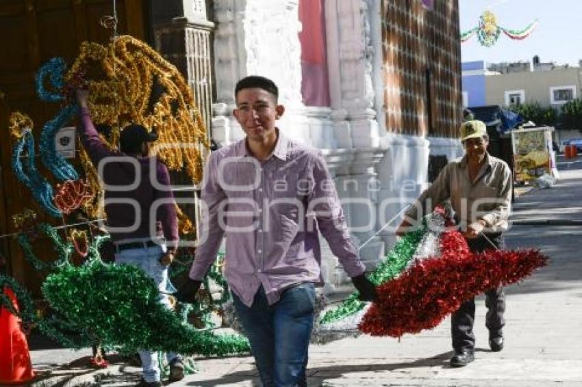 TLAXCALA . ADORNOS PATRIOS