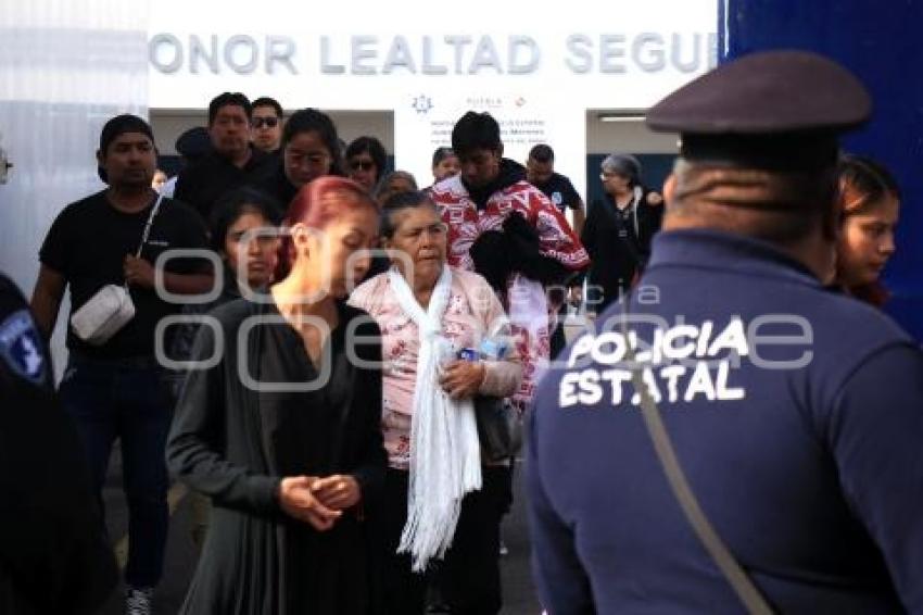 HOMENAJE POLICÍA CAÍDO