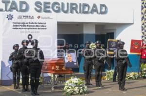 HOMENAJE POLICÍA CAÍDO