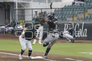 BÉISBOL . PERICOS VS LEONES